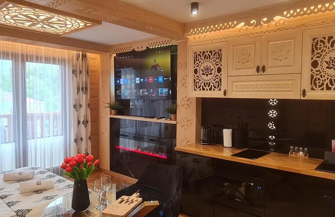 Villa Fortuna - Regionalne apartamenty&SPA - Sauna, Grill, Jacuzzi z widokiem na Tatry-1